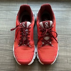 On Cloudflyer women’s flare/quartz